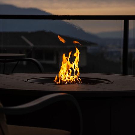 Mountain Retreat With Views, Hot Tub, Games & Ac Chilliwack Exterior foto